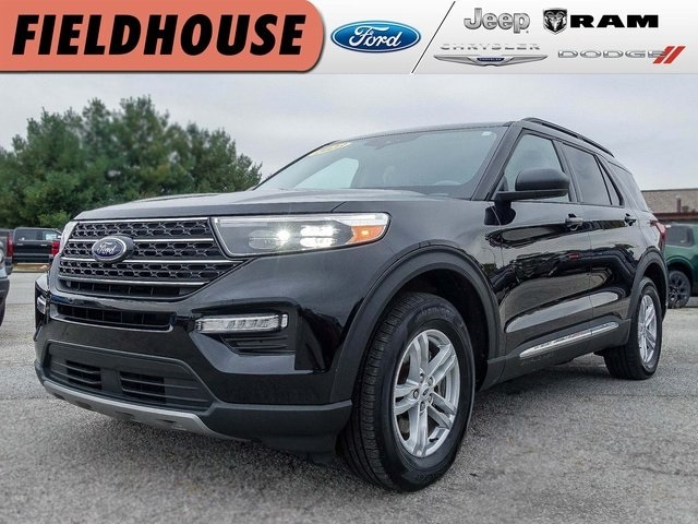2023 Ford Explorer XLT's photo