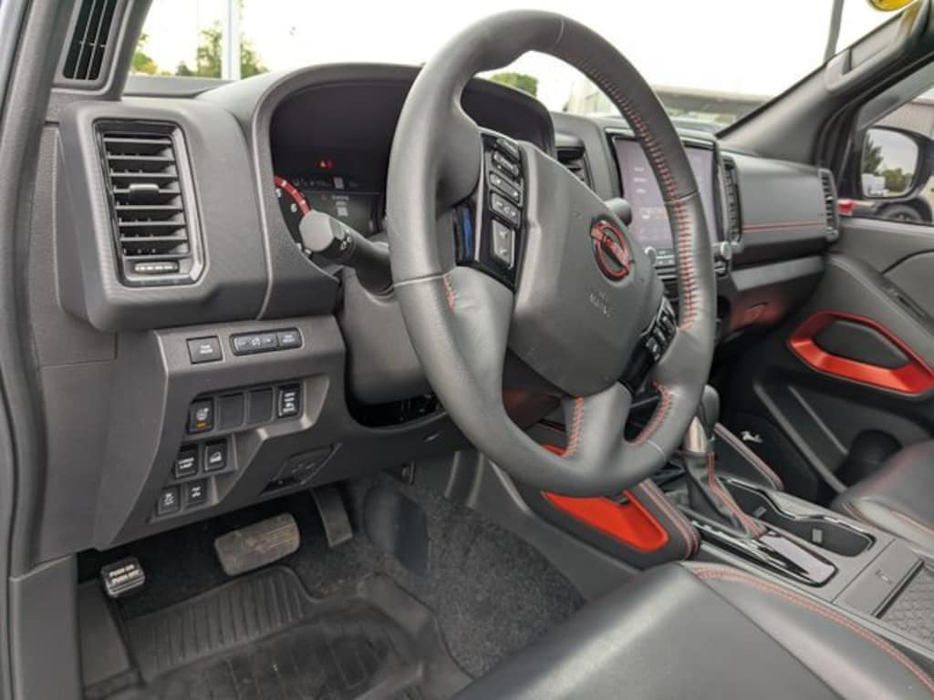 Used 2024 Nissan Frontier PRO-4X Truck