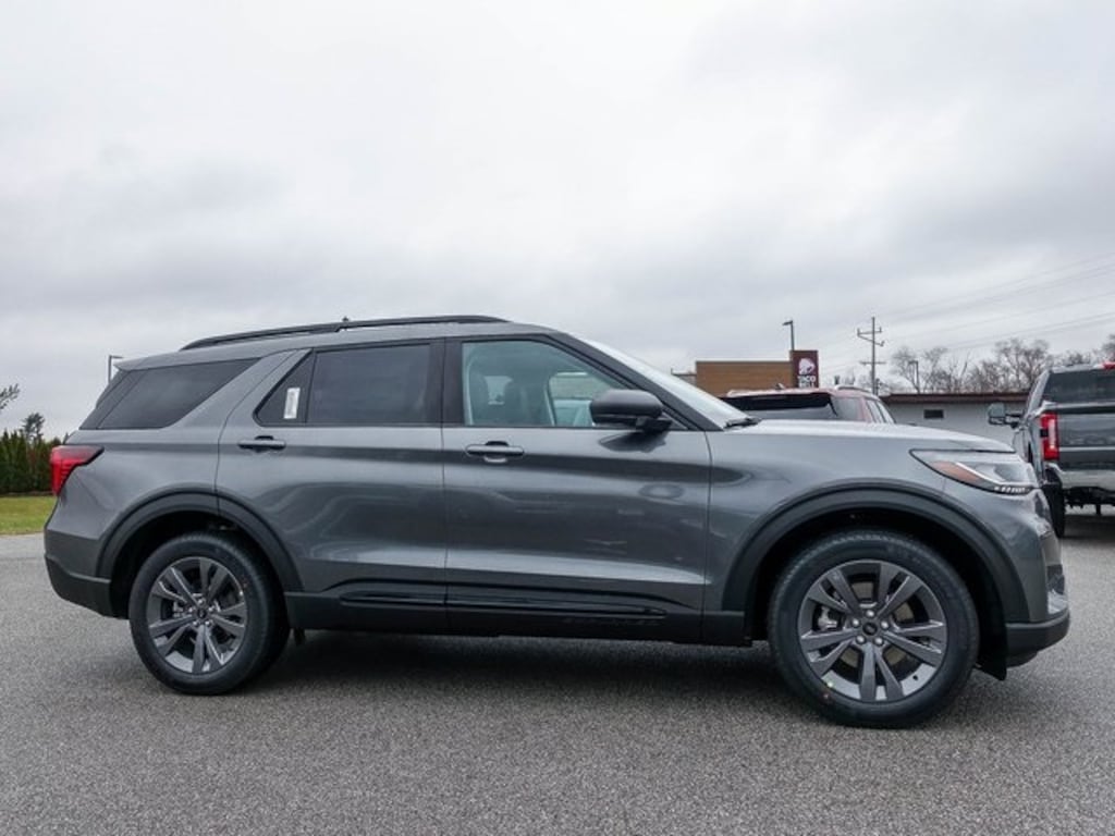 New 2026 Ford Explorer Active SUV