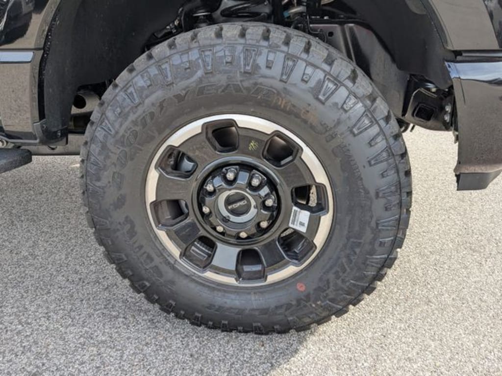 New 2026 Ford F-350SD Lariat Truck