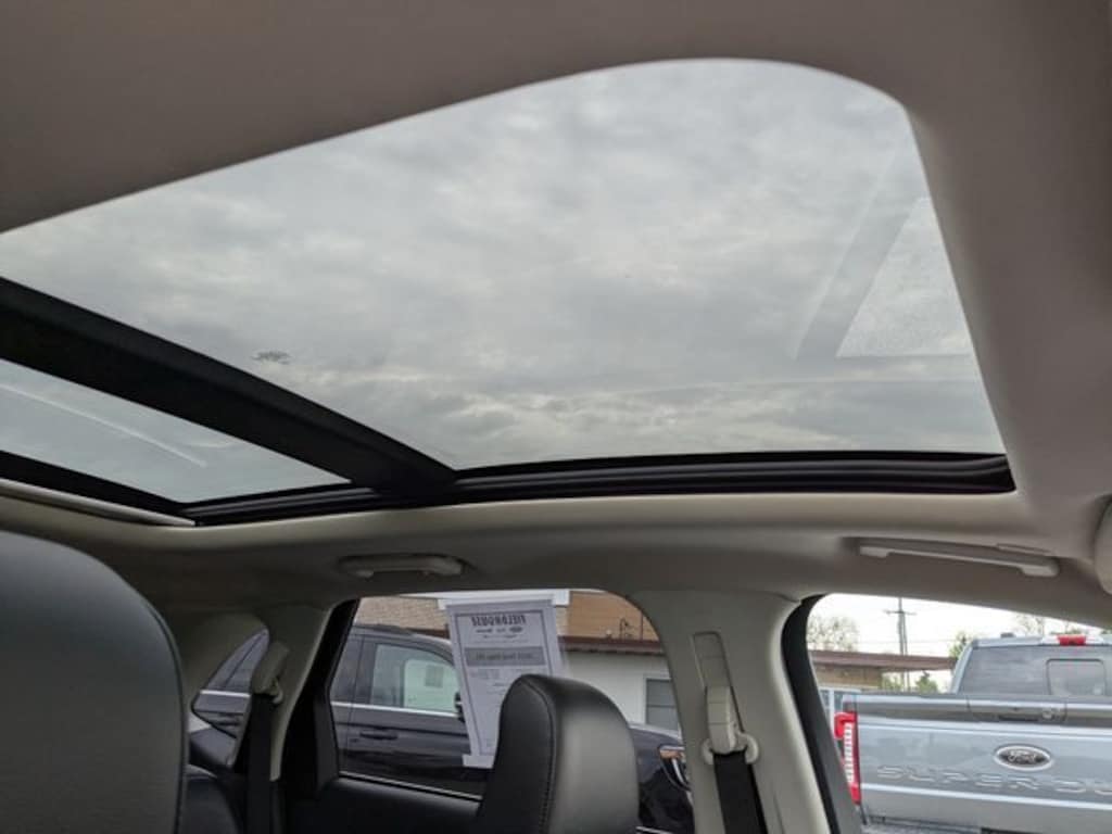 Used 2023 Ford Edge SEL SUV