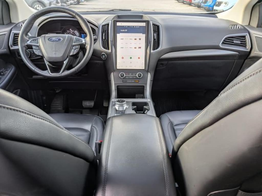 Used 2024 Ford Edge SEL SUV