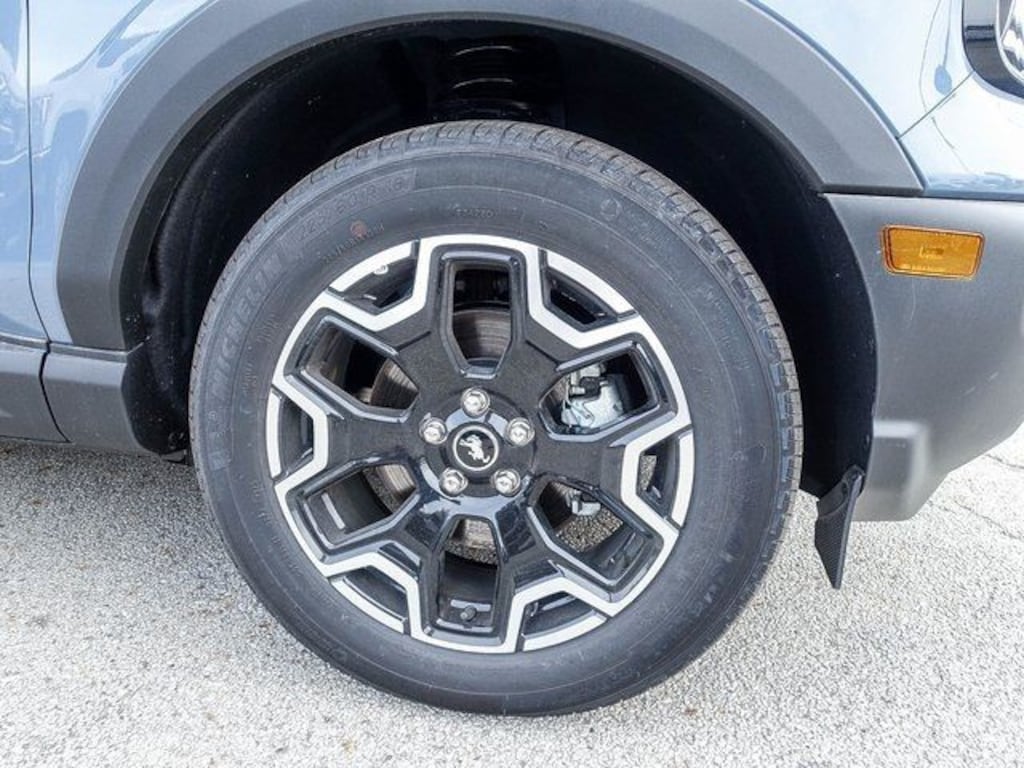 New 2025 Ford Bronco Sport Outer Banks SUV