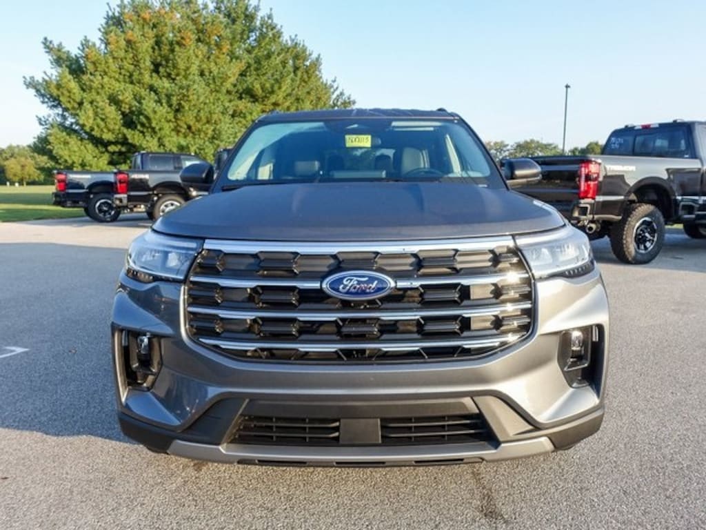New 2025 Ford Explorer Active SUV