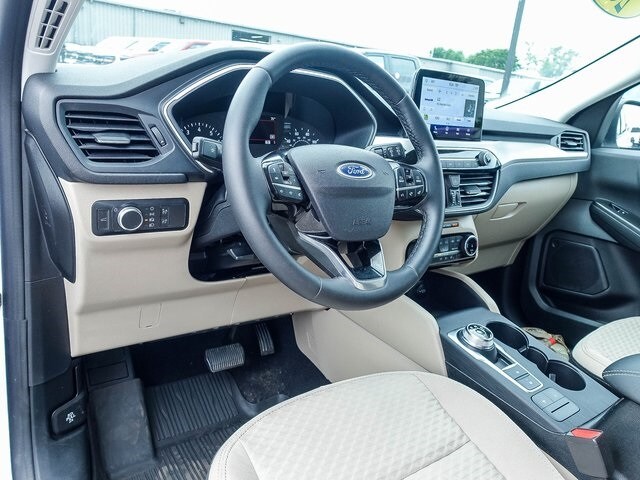 Used 2022 Ford Escape SE with VIN 1FMCU9G66NUA75488 for sale in Demotte, IN