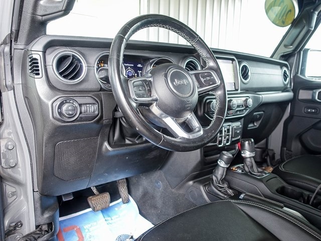 Used 2022 Jeep Gladiator Overland with VIN 1C6HJTFG5NL112019 for sale in Demotte, IN