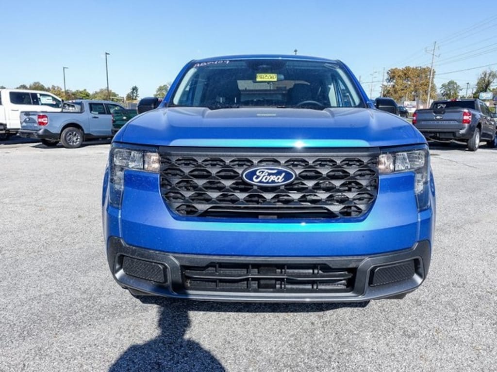 New 2025 Ford Maverick XLT Truck