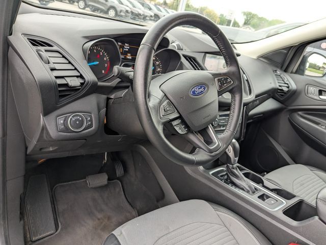 Used 2019 Ford Escape SE with VIN 1FMCU0GD3KUA39151 for sale in De Motte, IN