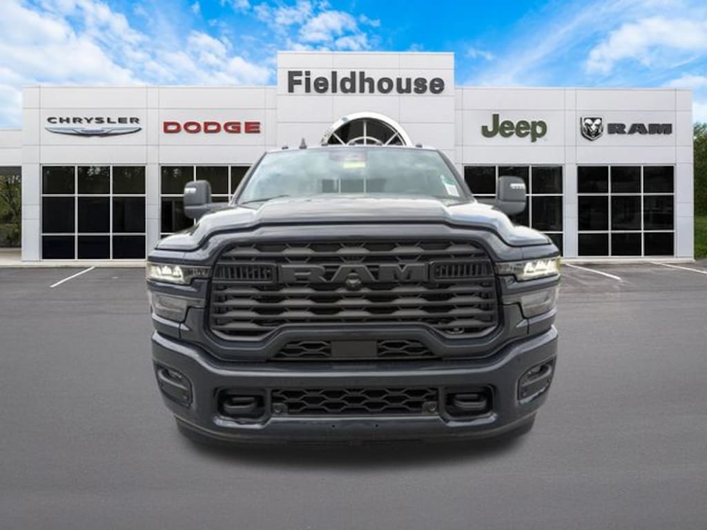 New 2026 Ram 3500 BIG HORN CREW CAB 4X4 8' BOX Pickup
