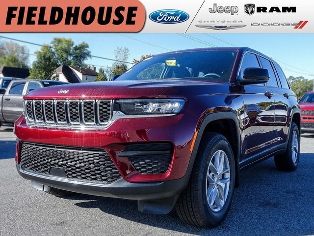 2025 Jeep Grand Cherokee Laredo's photo