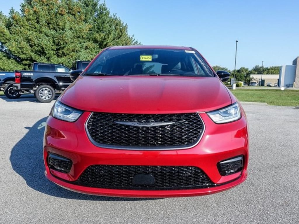 New 2026 Chrysler Pacifica SELECT Passenger Van