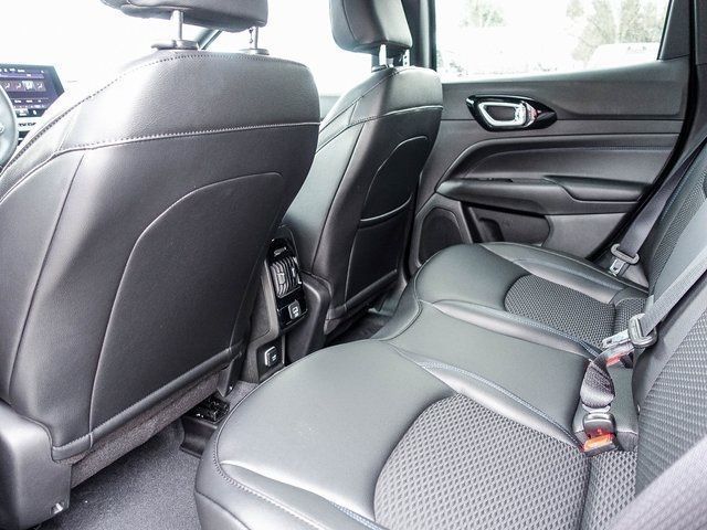 2026 Jeep Compass Latitude Altitude - Photo 17