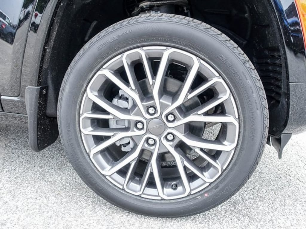 New 2025 Jeep Grand Cherokee L SUMMIT RESERVE 4X4 Sport Utility