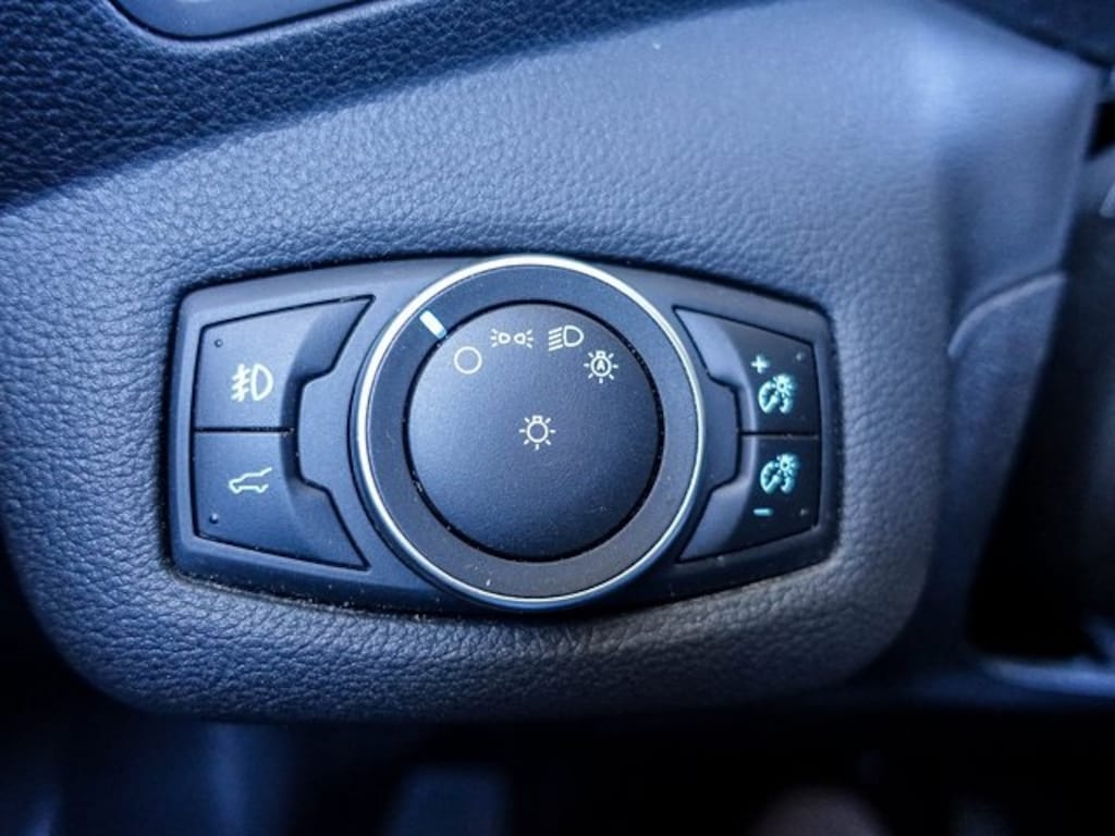 Used 2018 Ford Escape SE SUV