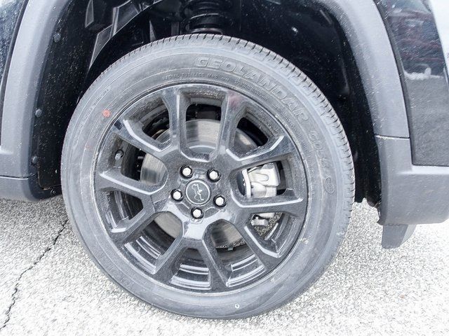 2026 Jeep Compass Latitude Altitude - Photo 4