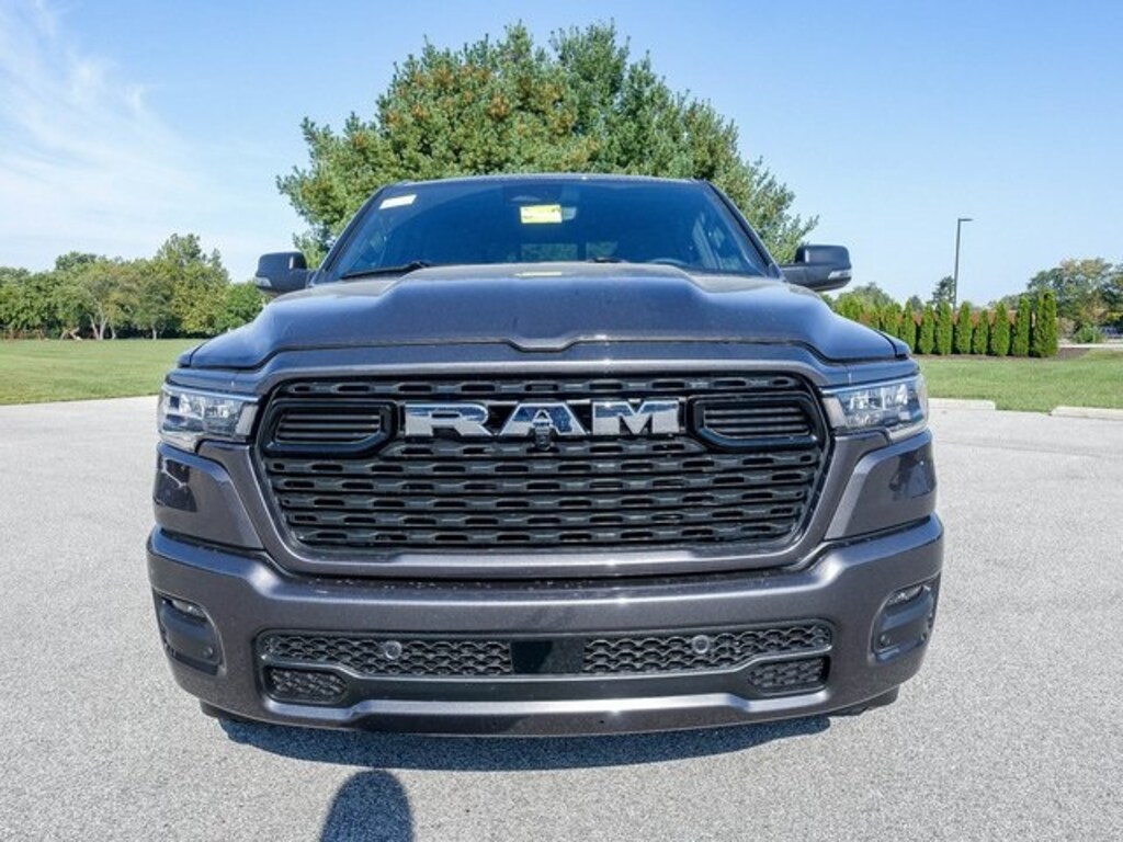 New 2026 Ram 1500 BIG HORN CREW CAB 4X4 5'7 BOX Pickup