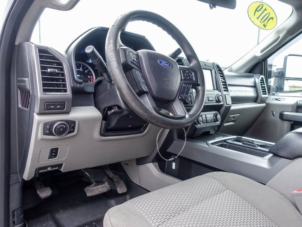 Used 2019 Ford F-250SD XLT Truck