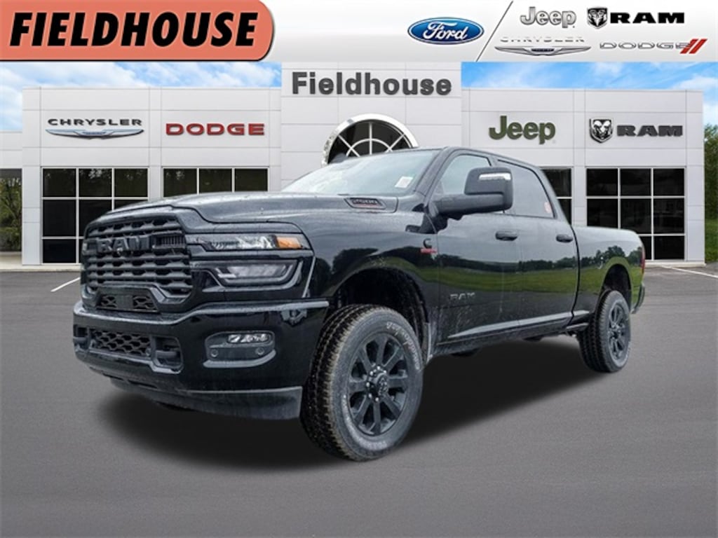 New 2025 Ram 2500 BIG HORN CREW CAB 4X4 6'4 BOX Pickup