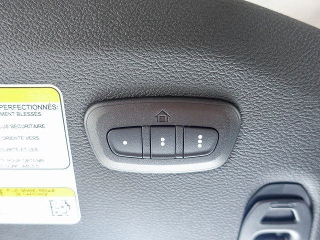 2025 Jeep Wrangler 4-Door Sahara - Photo 31