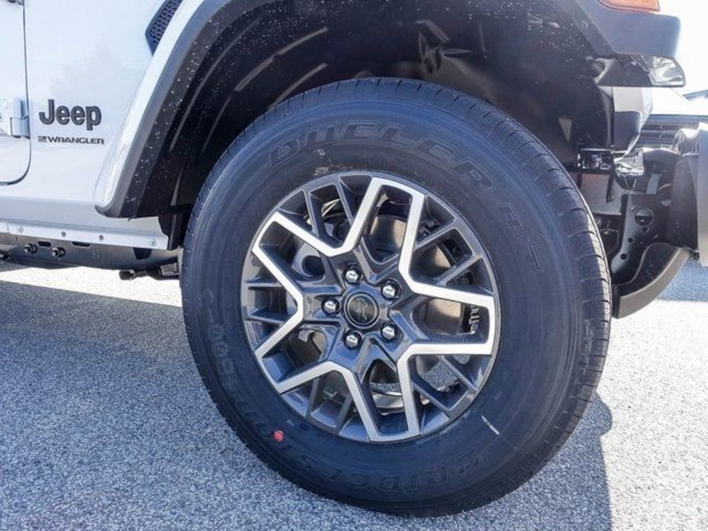 New 2025 Jeep Wrangler 4-DOOR SAHARA Sport Utility