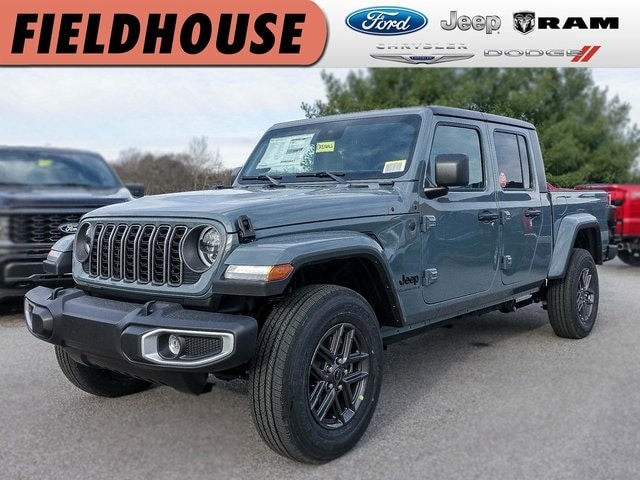 2025 Jeep Gladiator Sport S's photo