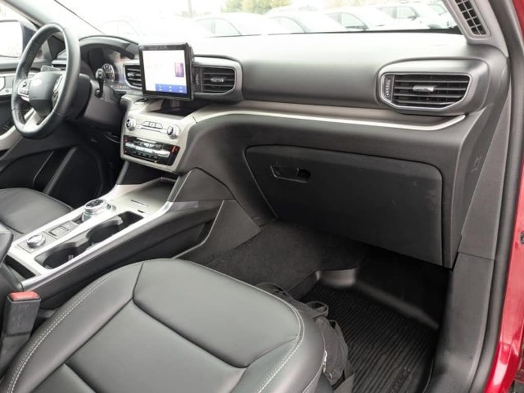 Used 2023 Ford Explorer XLT SUV