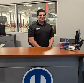 Staff member Aaron Miranda from ID_e78422a971e0