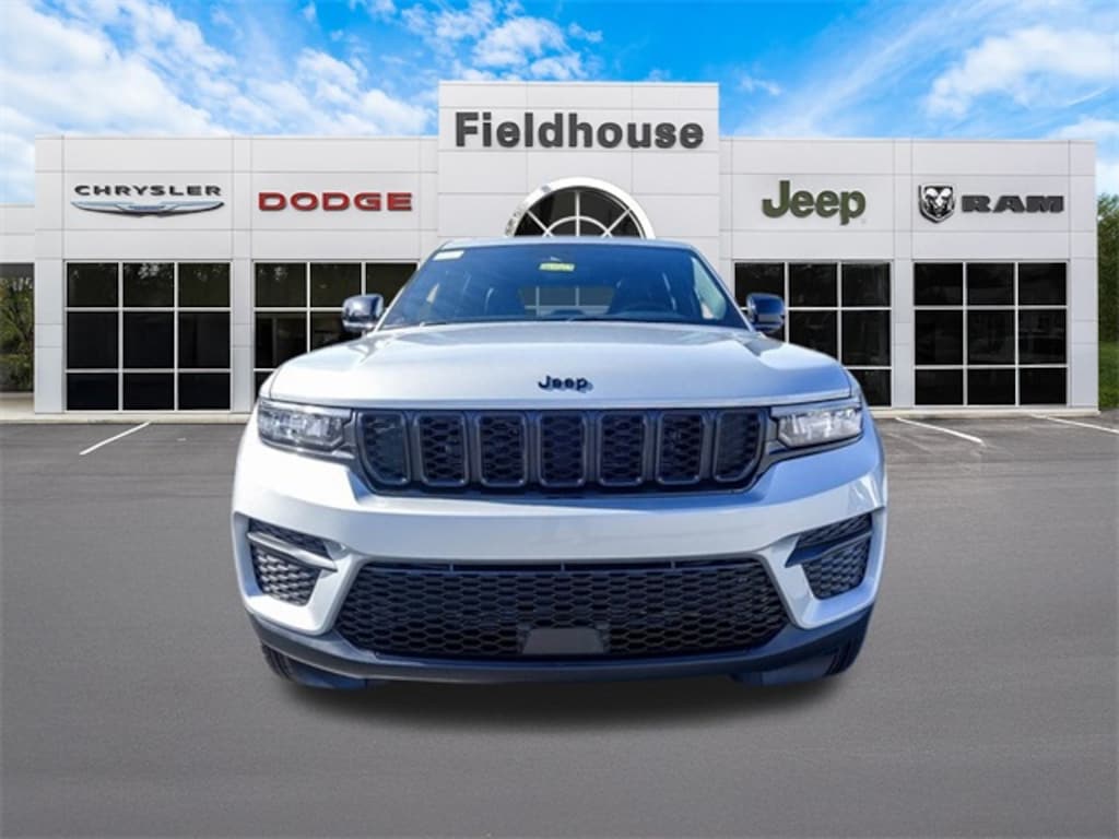 New 2025 Jeep Grand Cherokee ALTITUDE X 4X4 Sport Utility