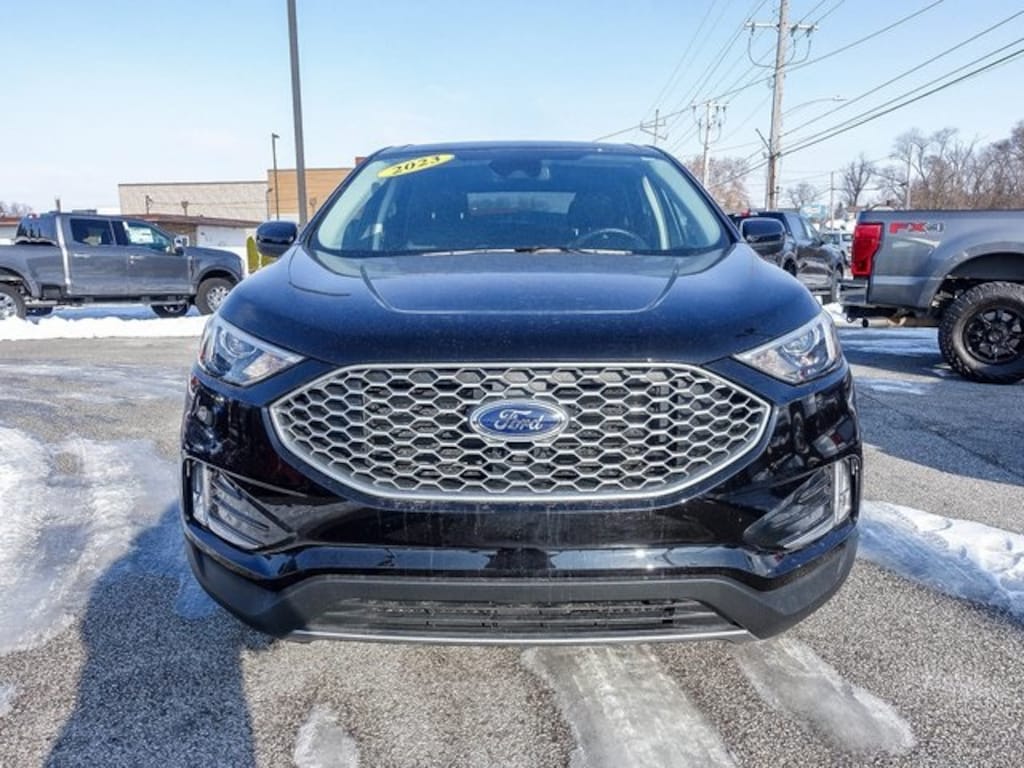 Used 2023 Ford Edge SEL SUV