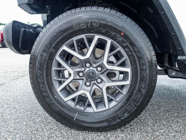 2025 Jeep Wrangler 4-Door Sahara - Photo 15
