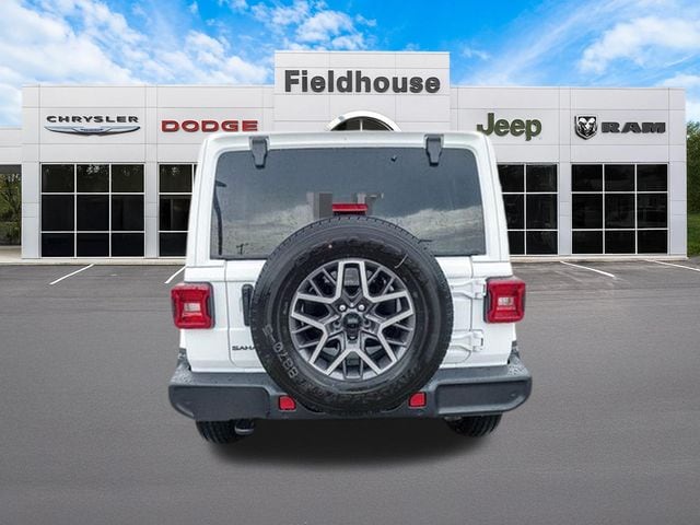 2025 Jeep Wrangler 4-Door Sahara - Photo 10