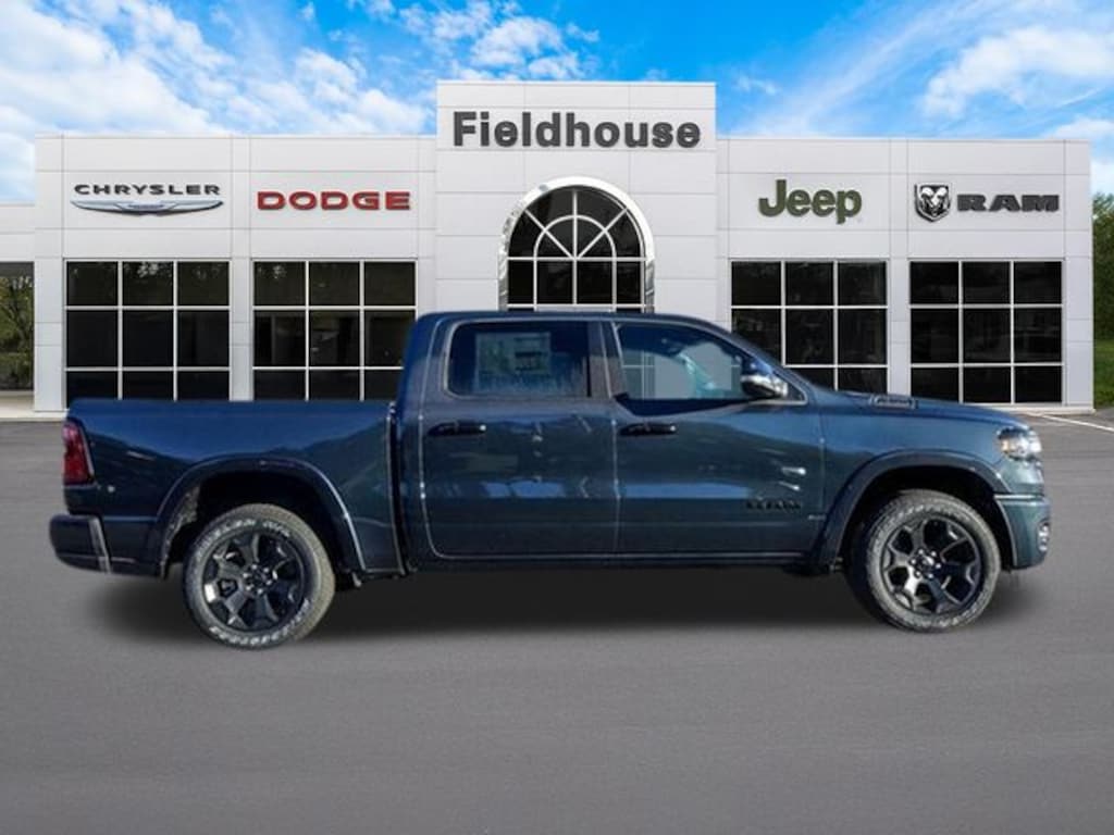 New 2026 Ram 1500 BIG HORN CREW CAB 4X4 5'7 BOX Pickup