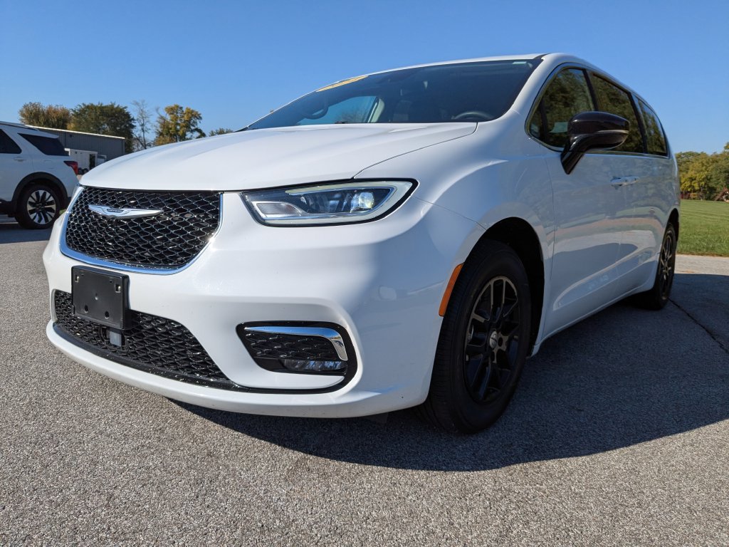 2024 Chrysler Pacifica