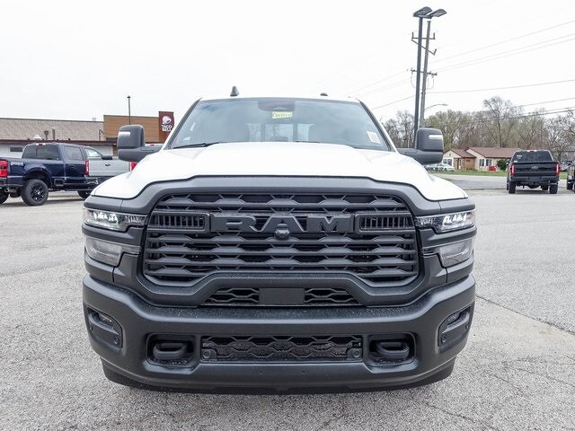 2025 Ram 2500 Tradesman photo 2