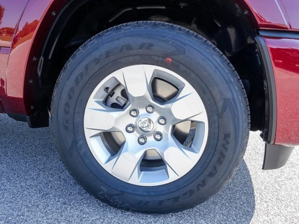 New 2026 Ram 1500 BIG HORN CREW CAB 4X4 5'7 BOX Pickup