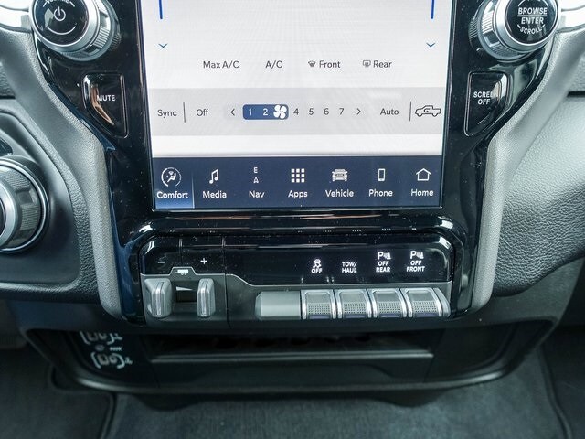 2024 Ram 2500 Big Horn photo 3