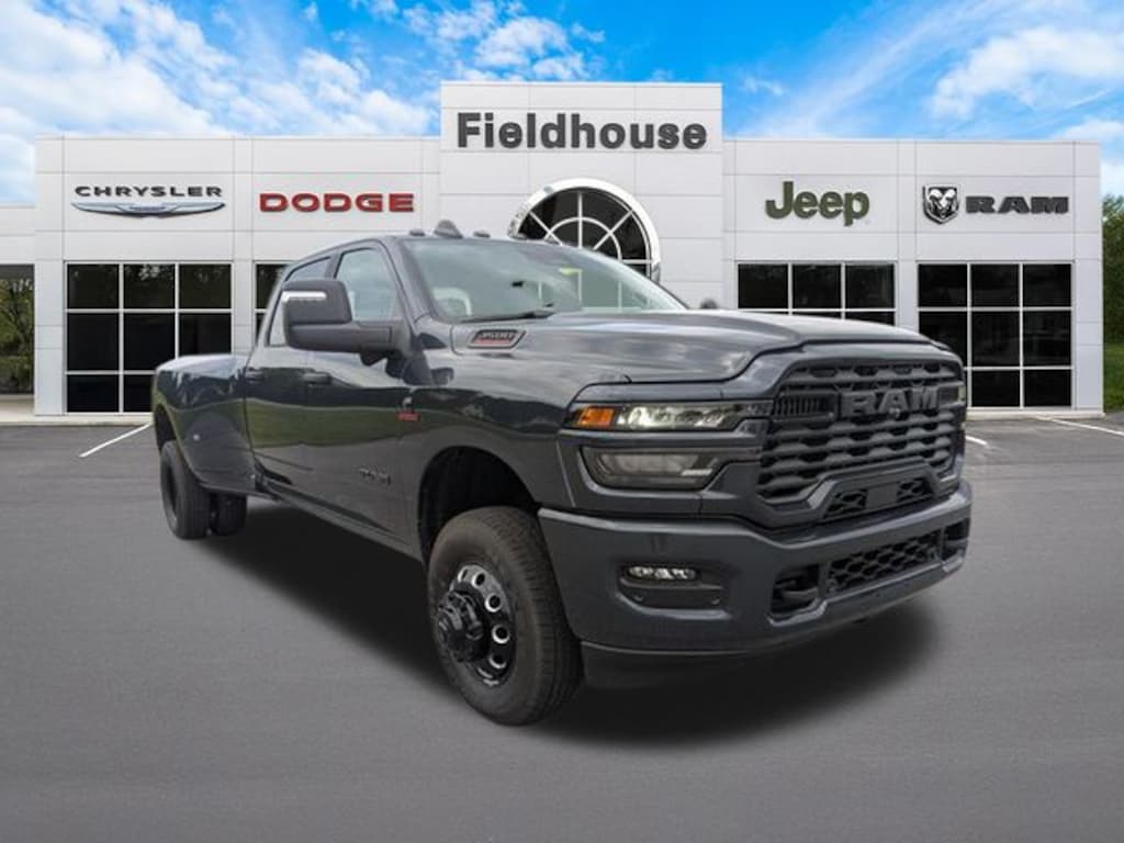 New 2026 Ram 3500 BIG HORN CREW CAB 4X4 8' BOX Pickup