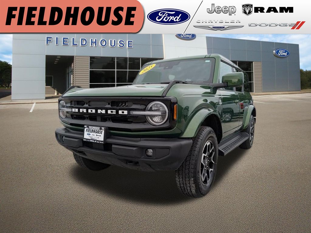 2025 Ford Bronco 4-Door Outer Banks
