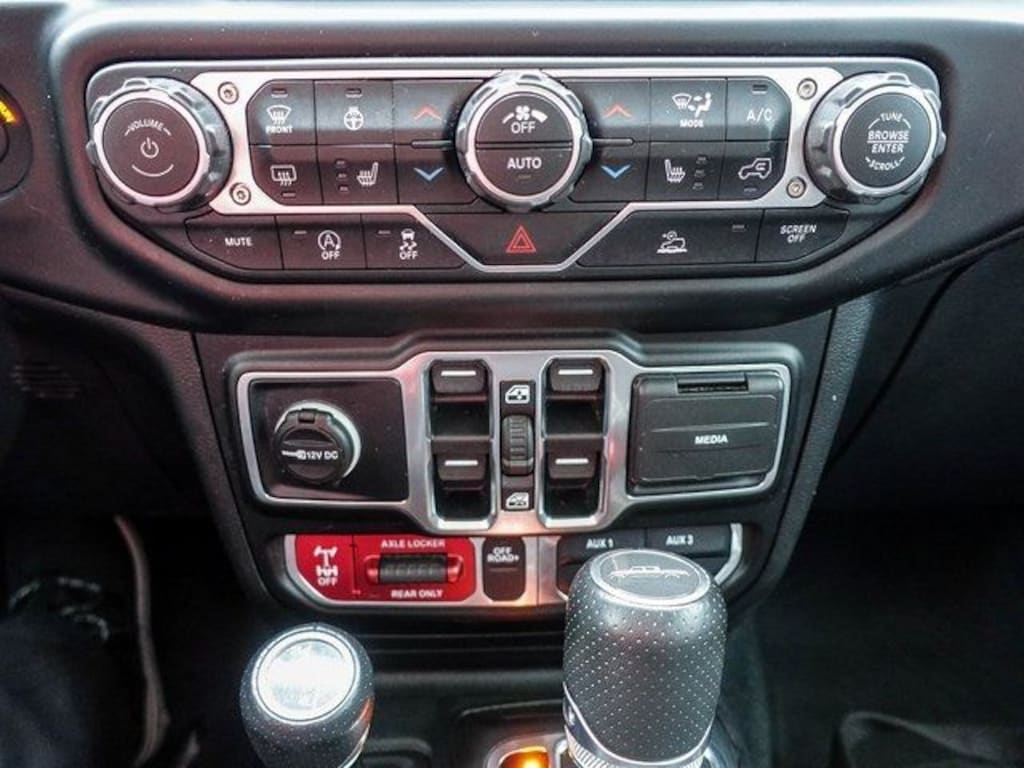 Used 2022 Jeep Gladiator Mojave Truck