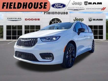 2026 Chrysler Pacifica SELECT Passenger Van