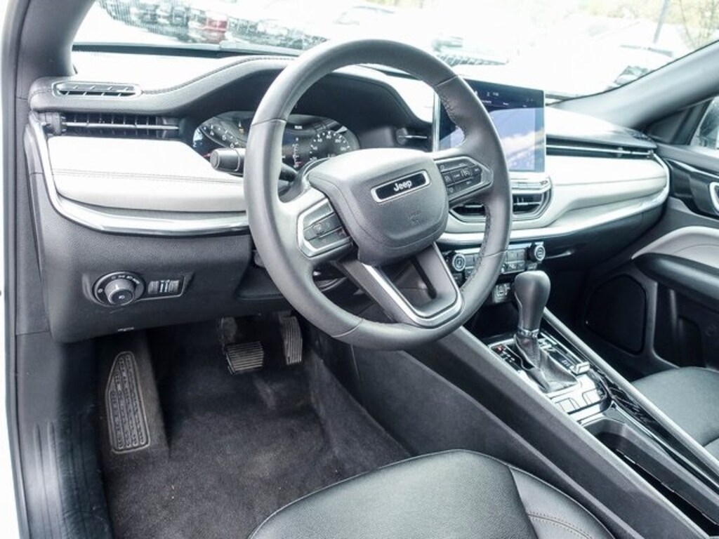 Used 2023 Jeep Compass Limited SUV