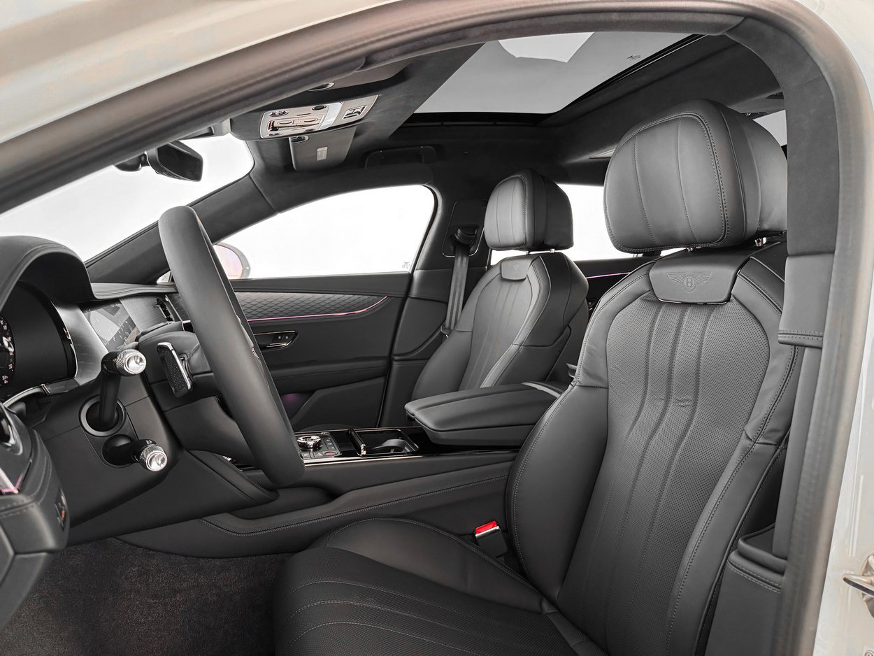2026 Bentley Flying Spur - Photo 17