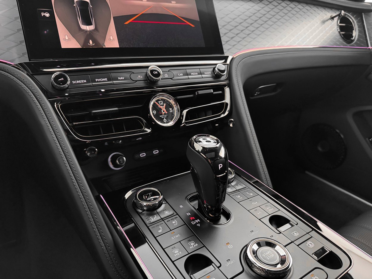 2026 Bentley Flying Spur - Photo 29