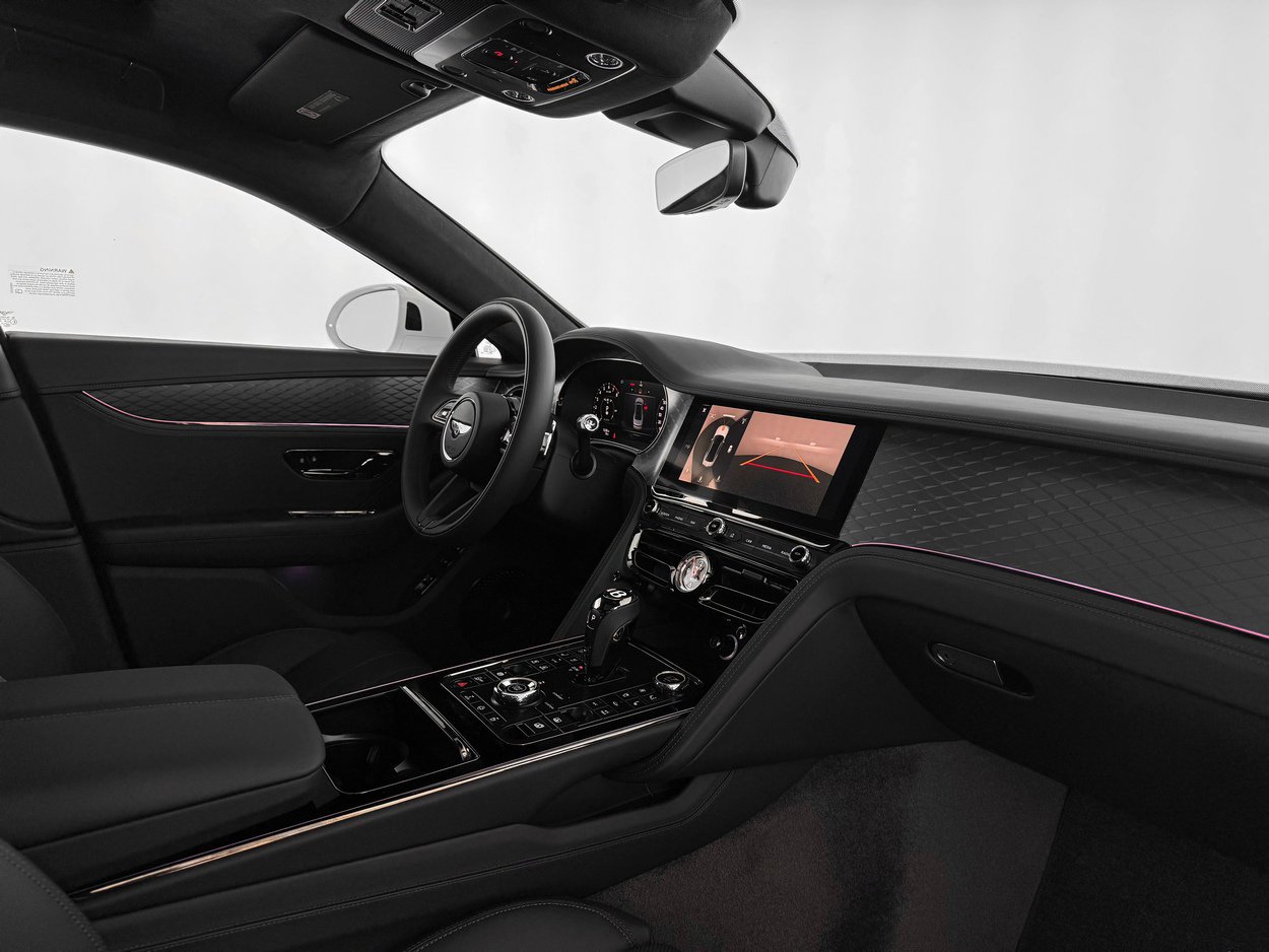 2026 Bentley Flying Spur - Photo 2