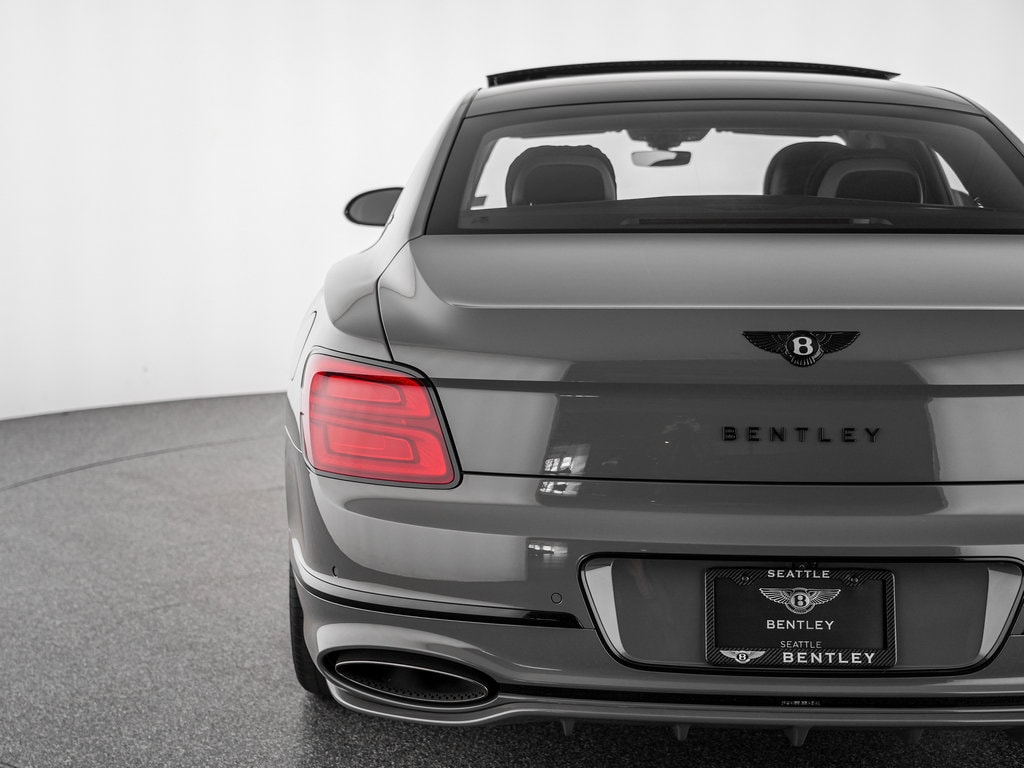 2025 Bentley Flying Spur Speed - Photo 46