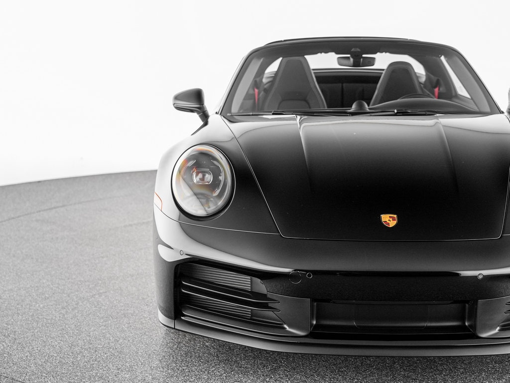 2026 Porsche 911 S - Photo 38