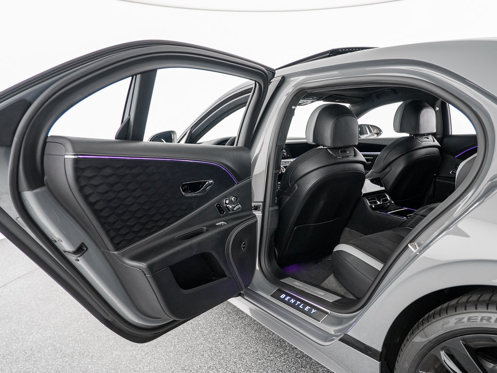 2025 Bentley Flying Spur Speed - Photo 30