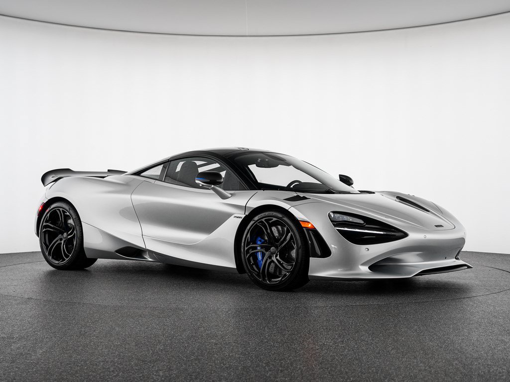  McLaren 750S