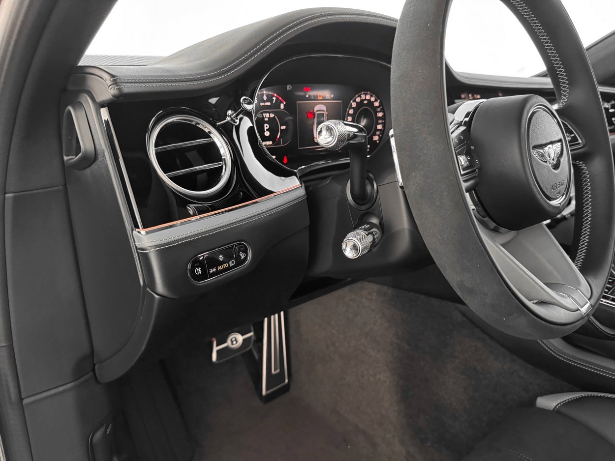 2025 Bentley Flying Spur Speed - Photo 20