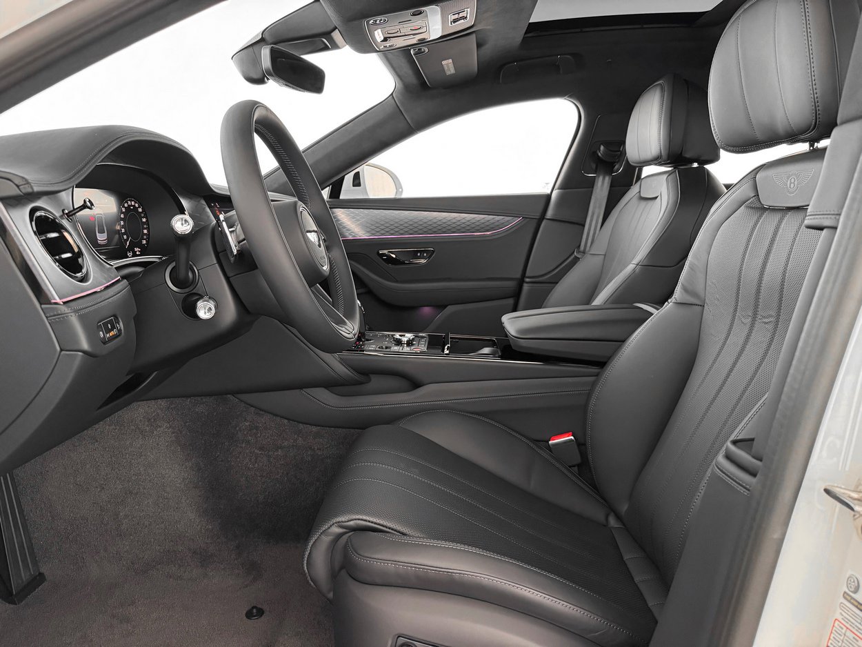 2026 Bentley Flying Spur - Photo 16